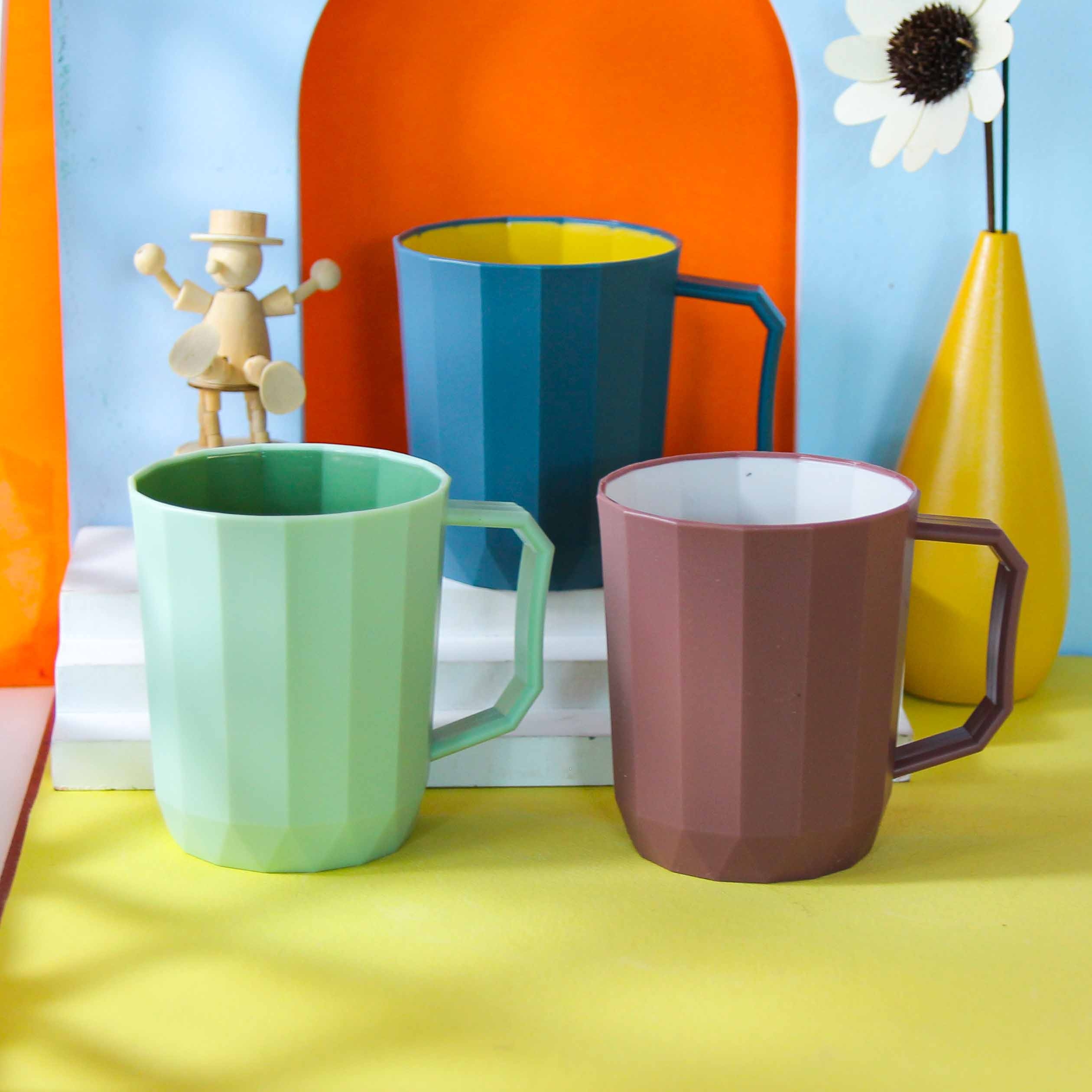 8307 Bicolor Toothbrush Cup 4