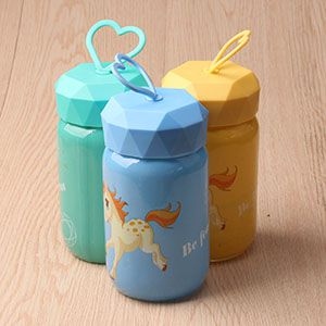Copa de Cristal de Diamantes de Dibujos Animados