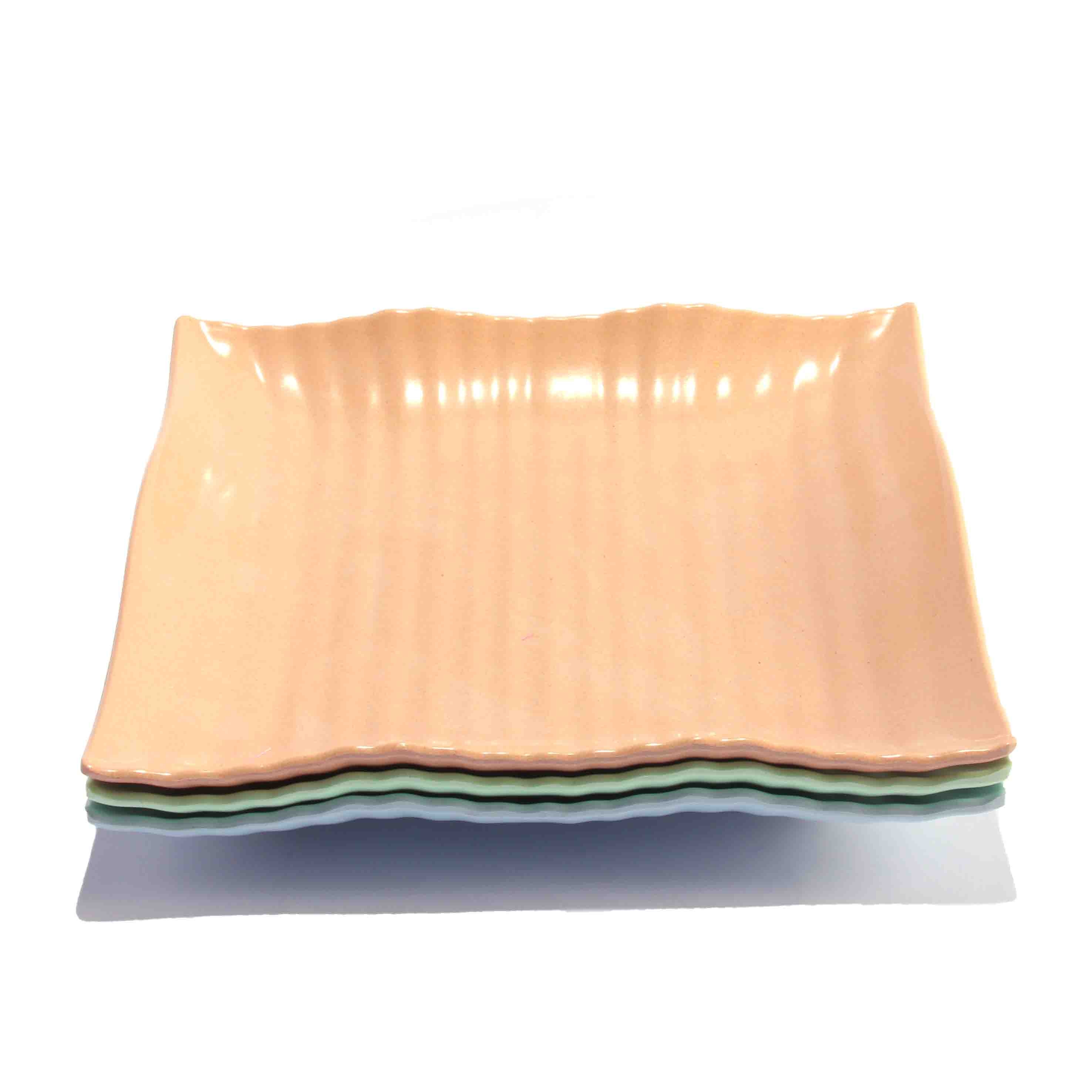 320-9 Ribbed Faux Porcelain Plate 2