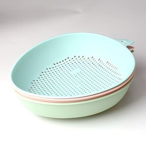 915 Strawberry-shaped Fruit Basket 2