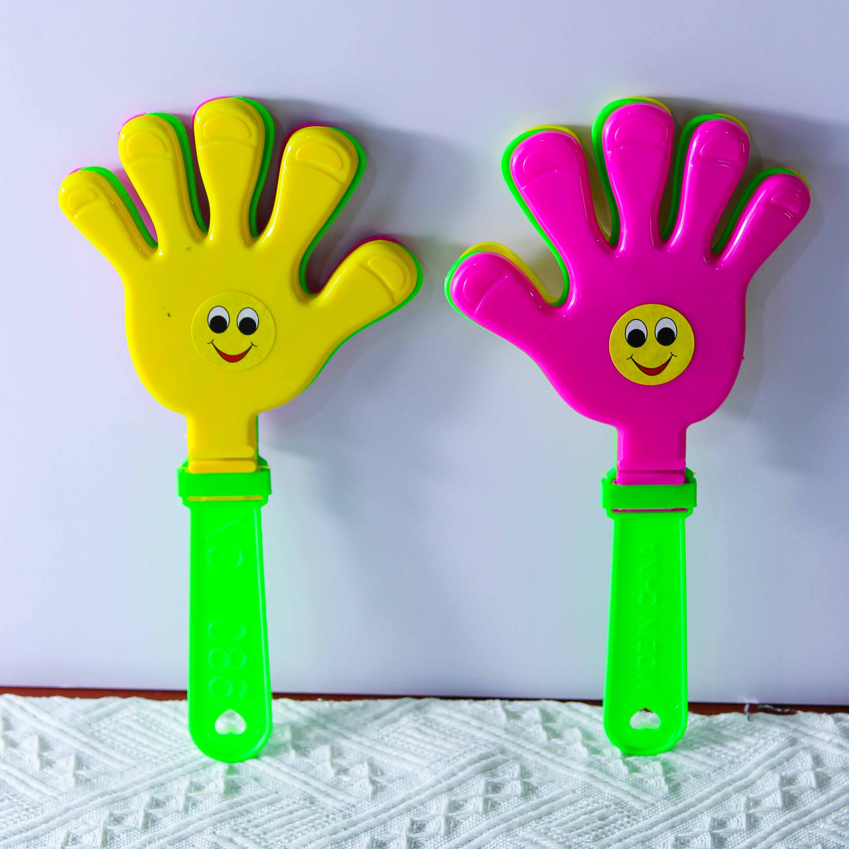 168 Smiley Hand Pat 2