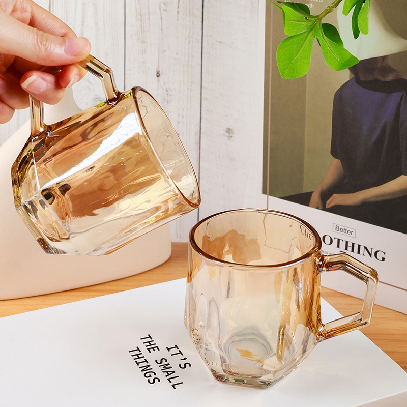 Huajingya Hexagonal Glass Handle Cup (Amber Soot) 3