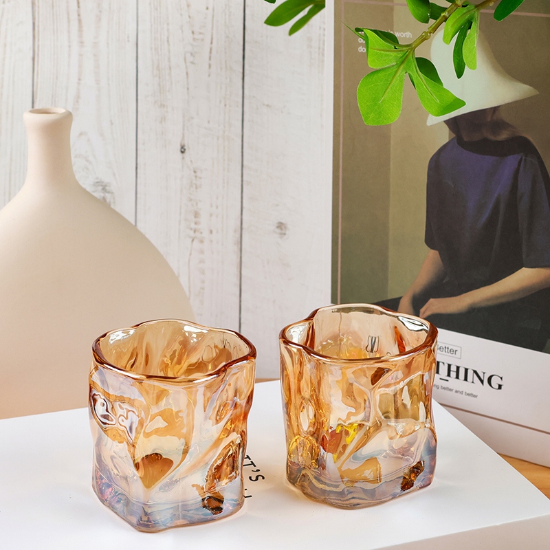 Hua Jing Ya Twisted Glass (Amber Soot) 2