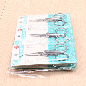 5018 Tijeras Plegadas de Blister 3