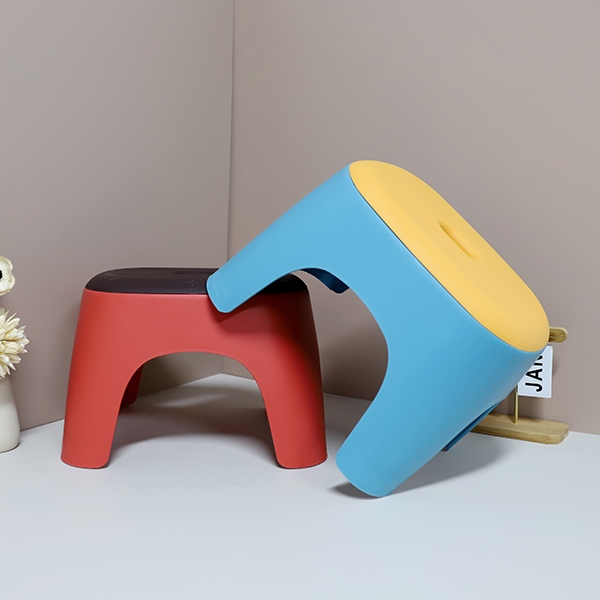 203 Oval Stool 5