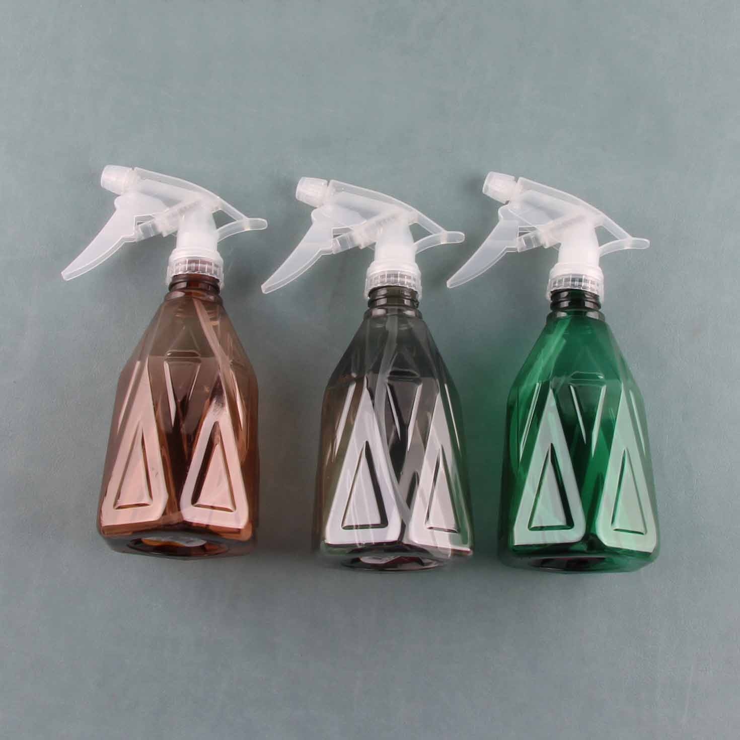 JC-33 Triangular Diamond-shaped Spray Bottle (470ml) (150) 3