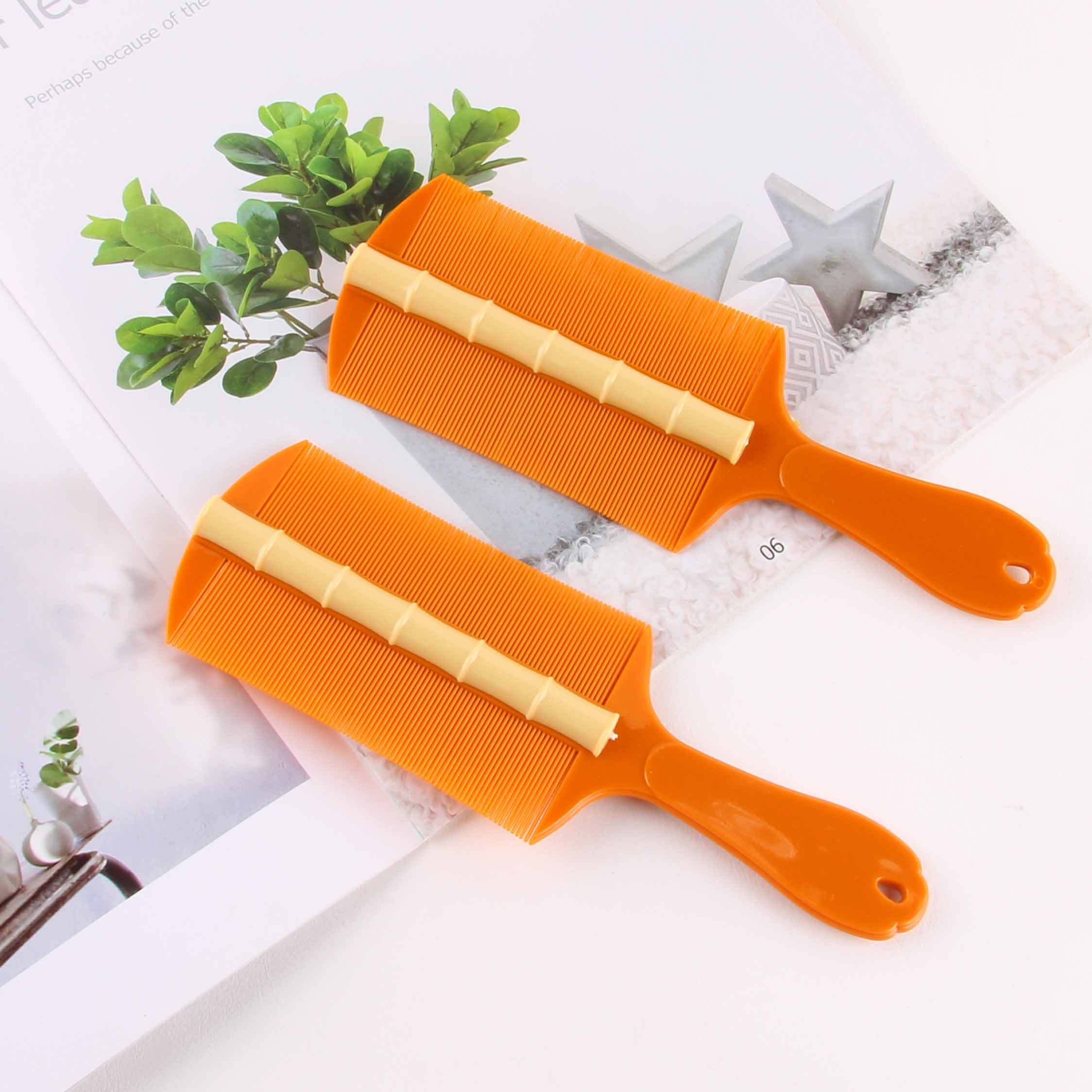 Handle Comb 2