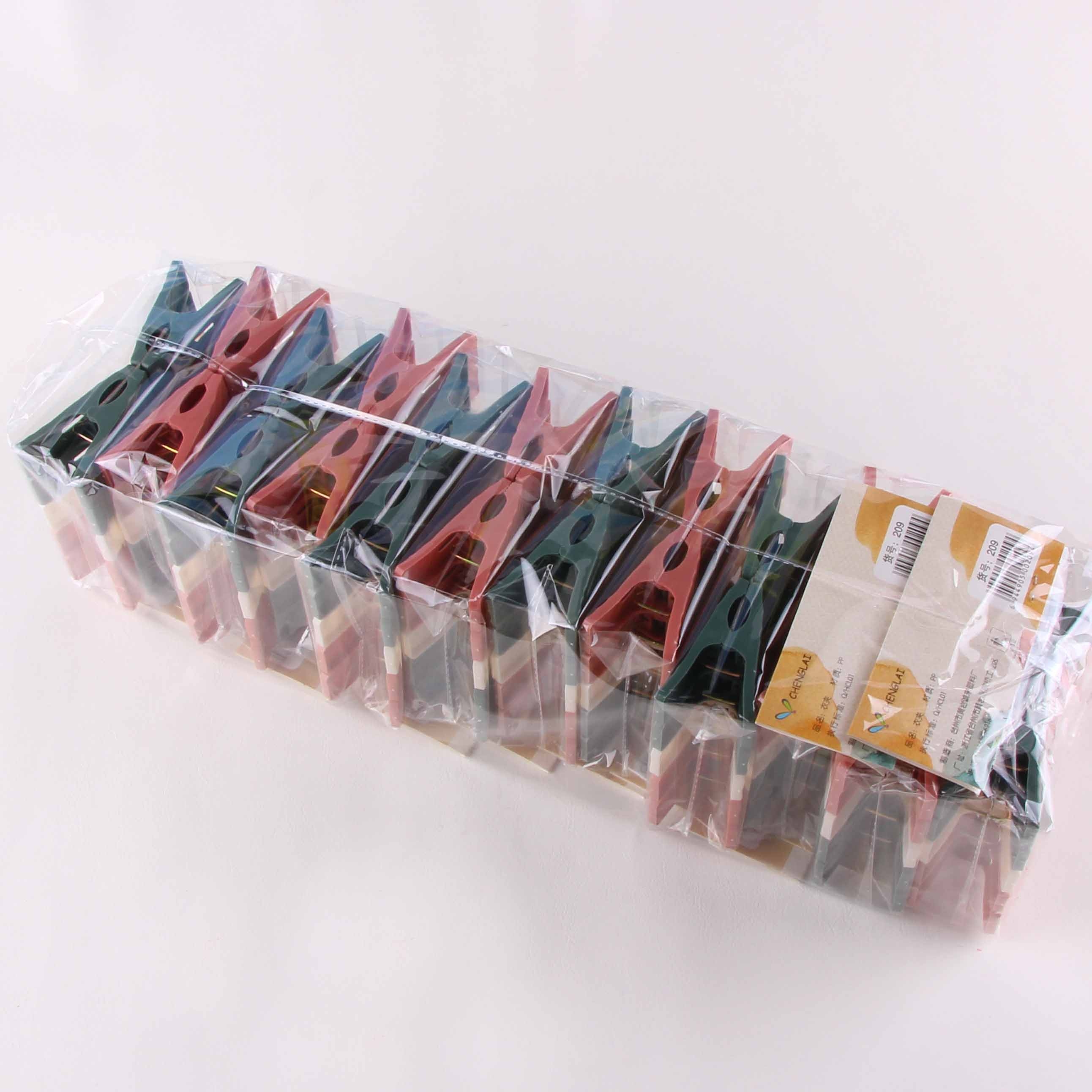 209-10 Clothes Pins 3