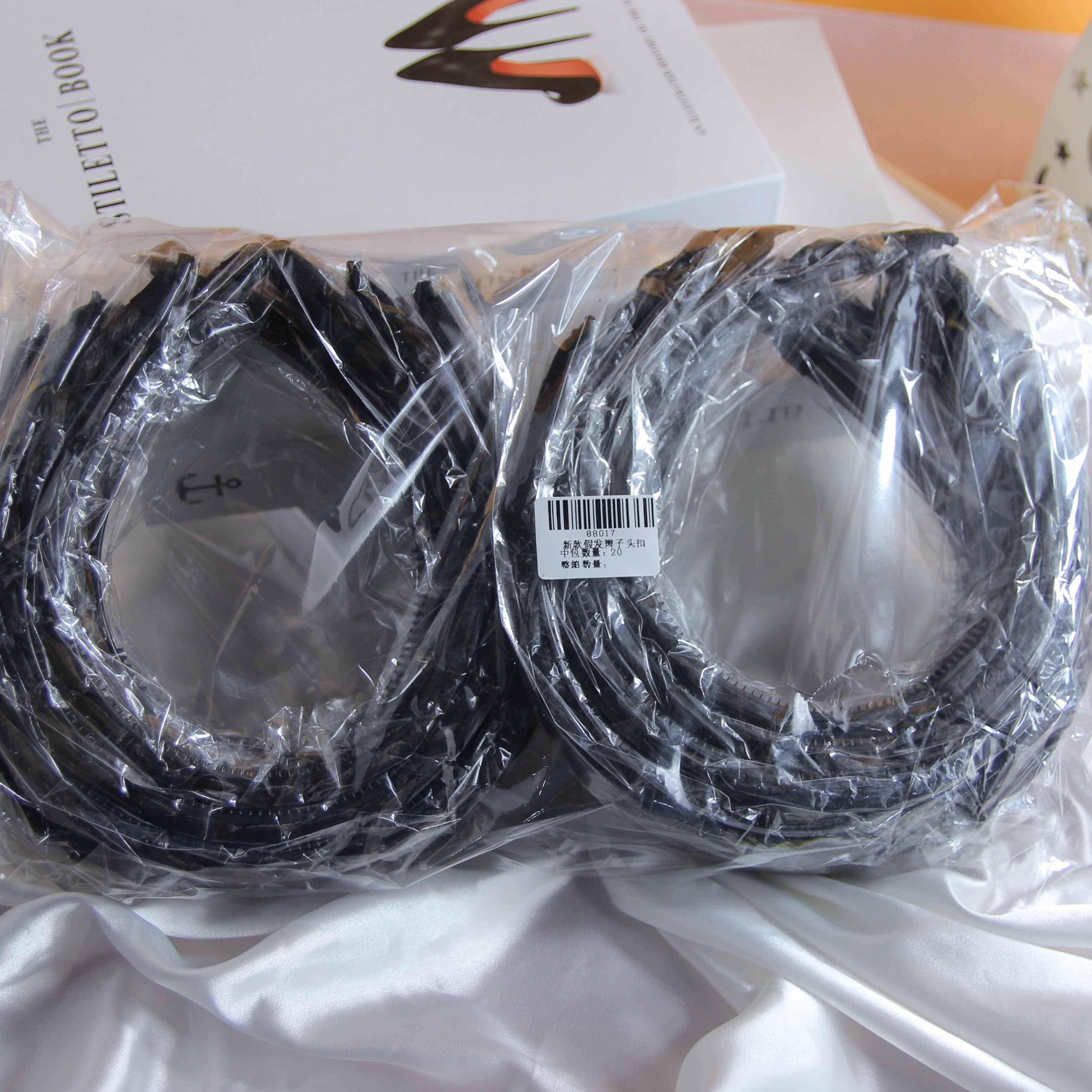 Nuevo Wig Braid Hairhoop 4
