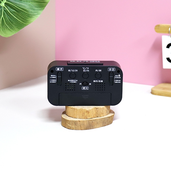 2208 Versión Electrónica de Voz de Reloj de Alarma (Color Mezclado) 4