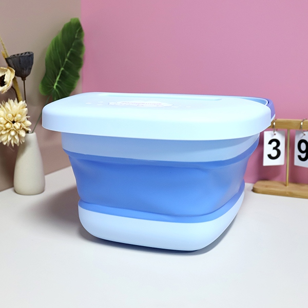 3267 Cubo de Pie Plegable Sanrio 4