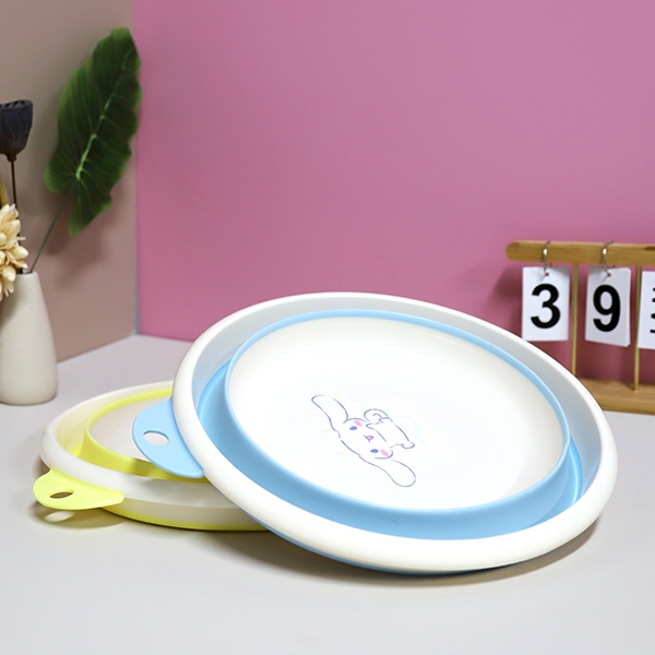 3229 Sanrio Fun Folding Basin (Medium) 5