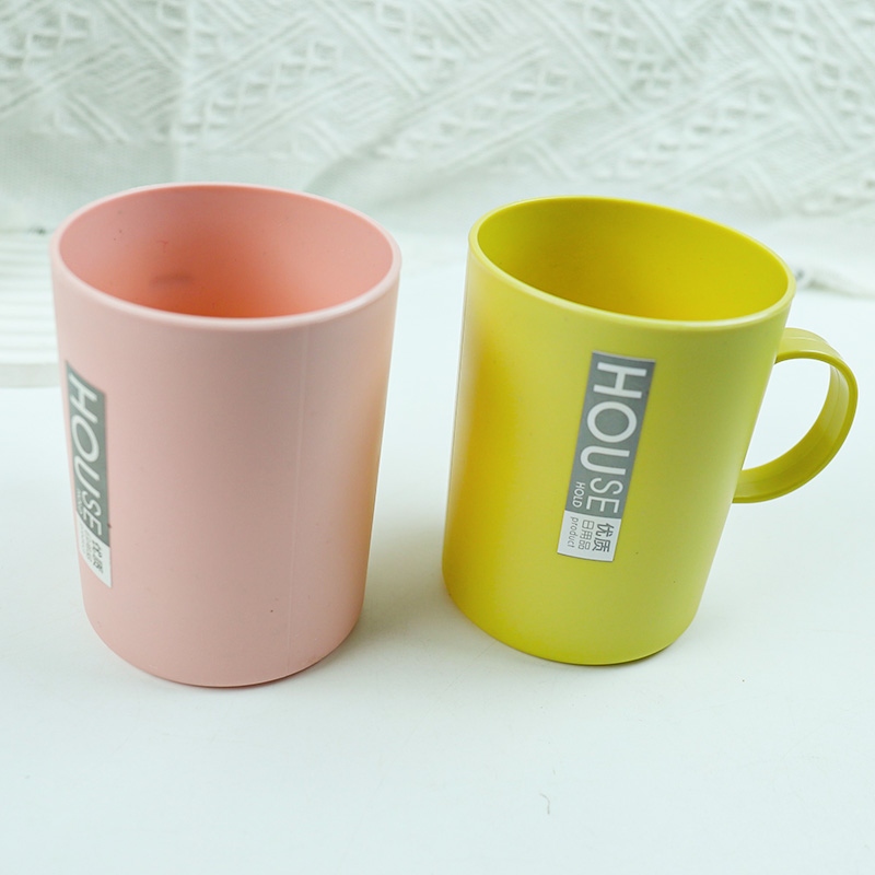 8283 Toothbrush Cup