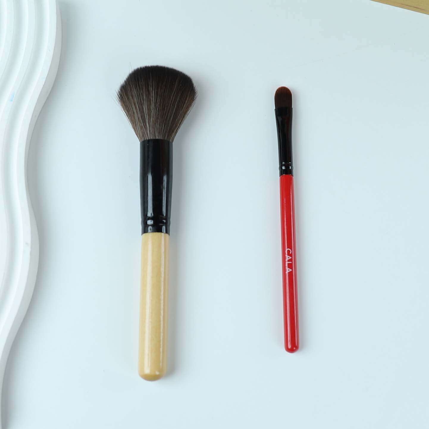 8011 Blush Brush SET of Two 3