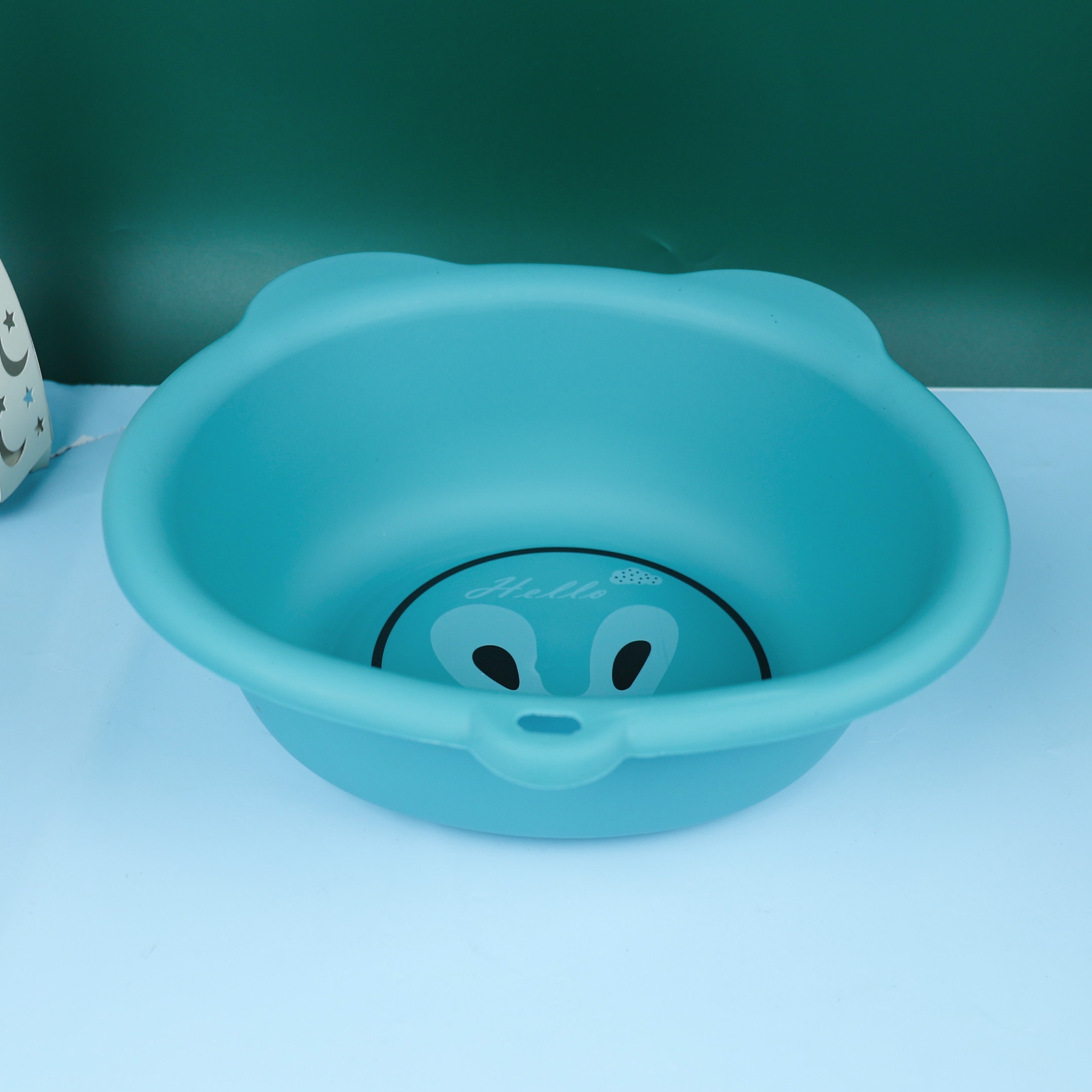 AB-51 Cartoon Solid Color Basin 3
