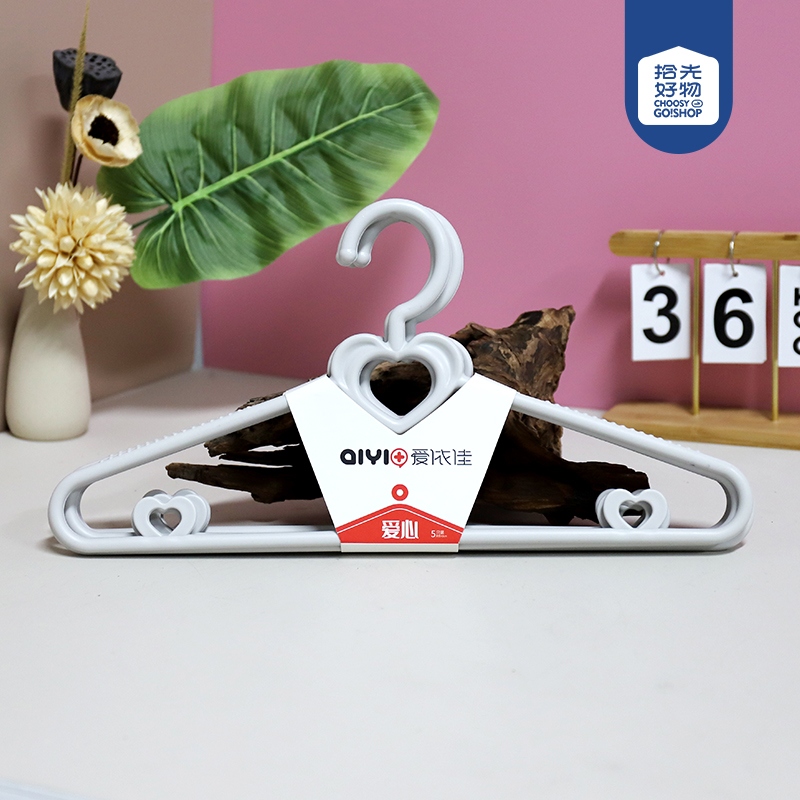 AYJ8003-LOVE Fashion Hanger