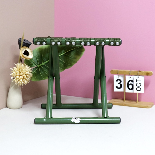 Green Nail Mazard Stool 3
