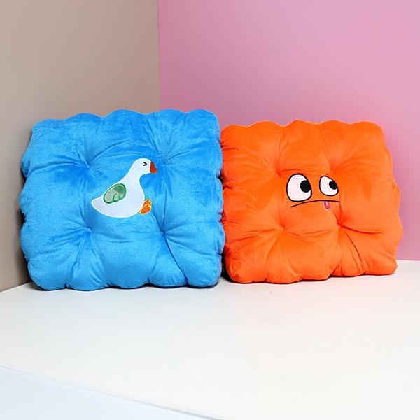 Biscuit Square Cushion 6
