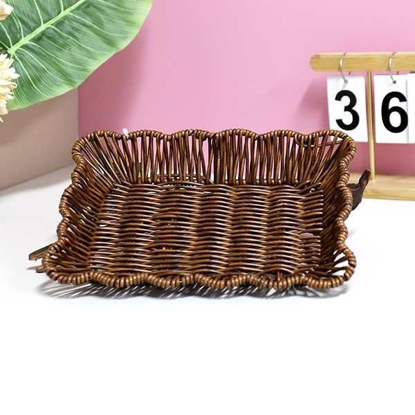 LN051 Wrought Iron Lace Long Plum Blossom Cesta 4