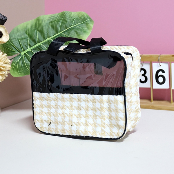 075 Houndstooth Tabbed Bath Bag 5