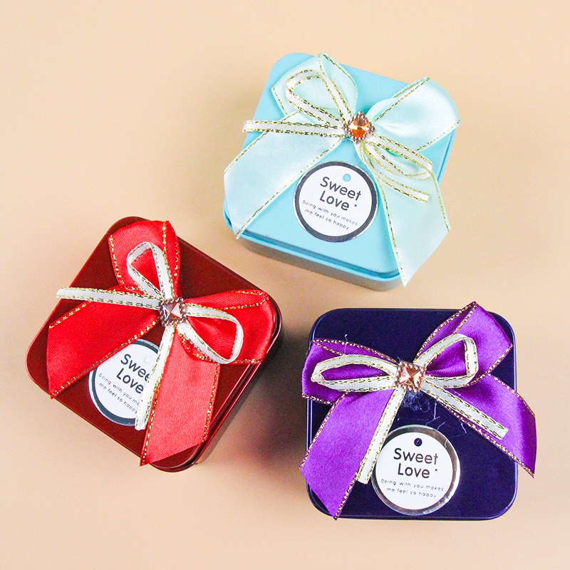 Caja de Regalo Floral Square (Random) 2