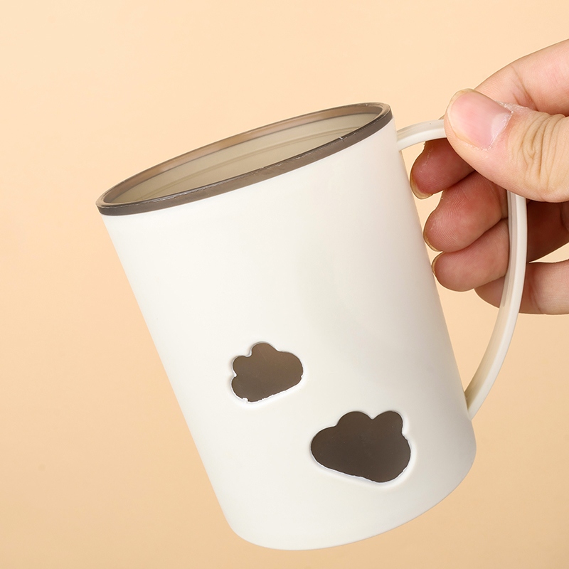 0273 Cloud Mouth Cup 4