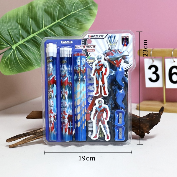 3437 Ultraman Pencil Suit 3