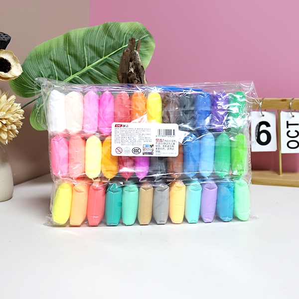 Mickey 36 Color Bar Ultra Light Clay 4