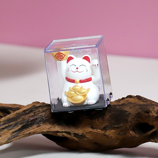 23101C-2 Pulgadas Solar Feng Shui Gato Ornamentos (Blanco) 4