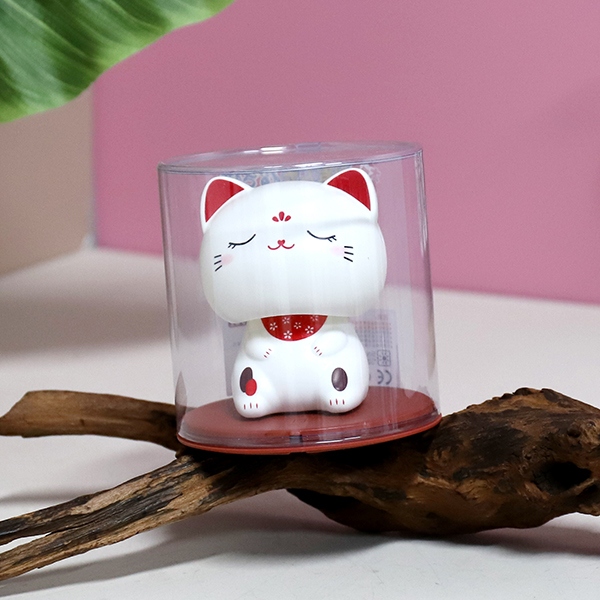 23073-1 Solar Big Head Lucking Cat Ornaments (Squinting) 4
