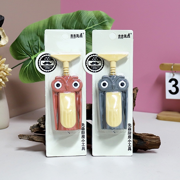 4037 Owl Wine Bottle Opener 4