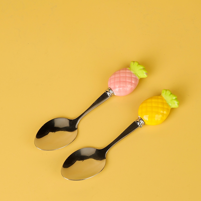 HSC-2 Pineapple Ceramic Handle No.3 Pointy Spoon 2