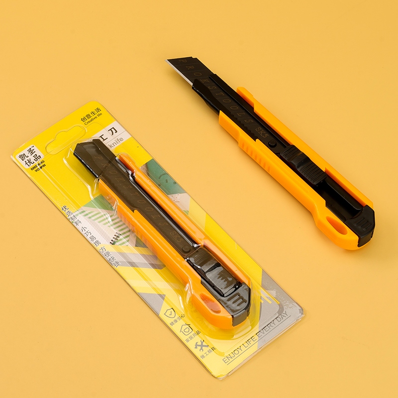 K-50131 Cuchillo de Arte Tarjeta Individual 4