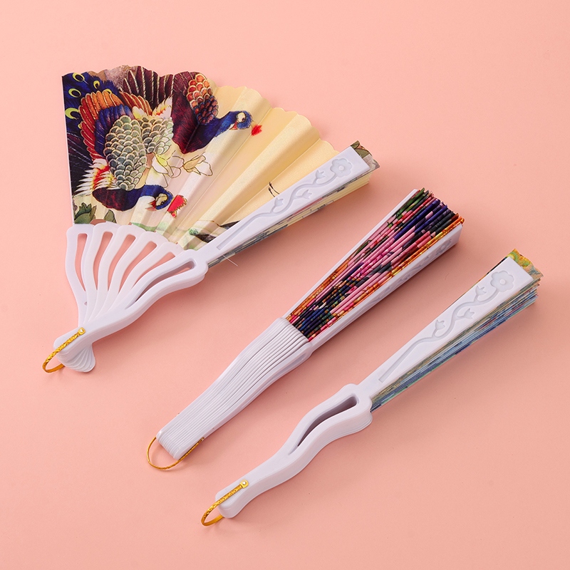 Nuevo Pavo Real Folding Fan 4