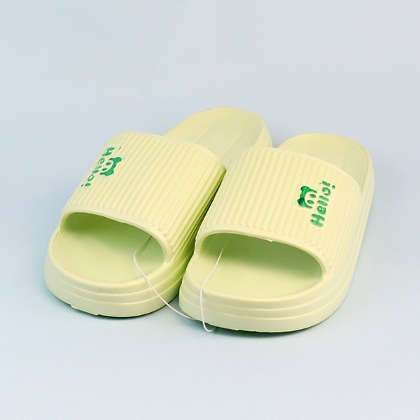 Zapatillas de Letras de Dibujos Animados Femeninos 4