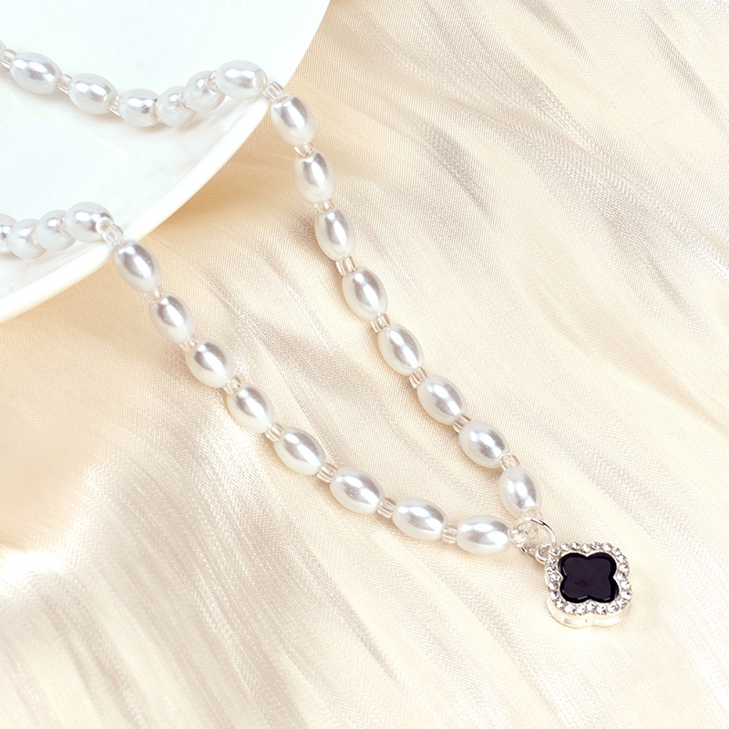 Perla Collar de Diamante de Cuatro Hojas 3