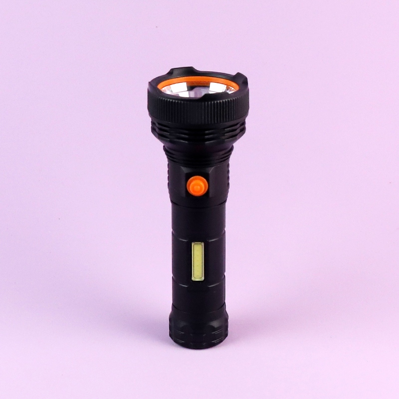 Linterna Recargable de Ahorro de Energía 2208LED 2