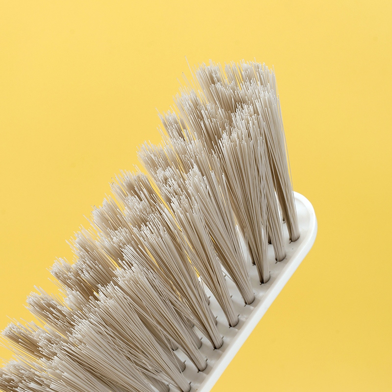A333 Light Luxury Long Handle Bed Brush 3