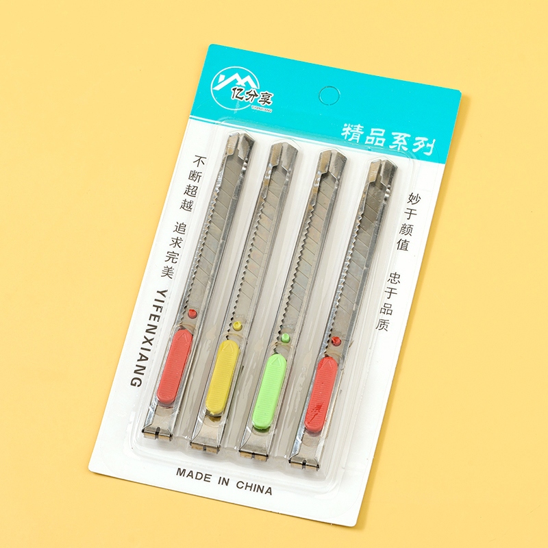 L-039 Cuatro Cuchillos de Arte 4