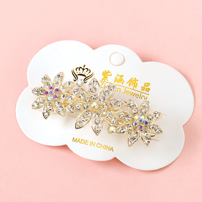 Simple Moda Tres Flores Clip Horizontal 3
