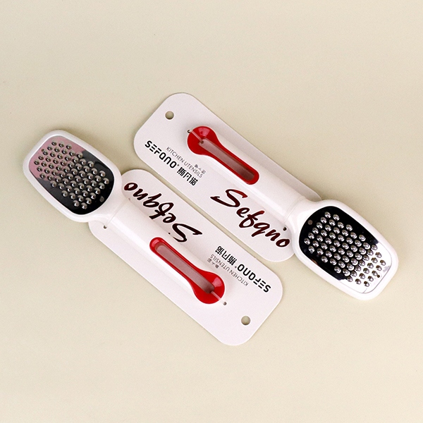 076 Radish Grater 4