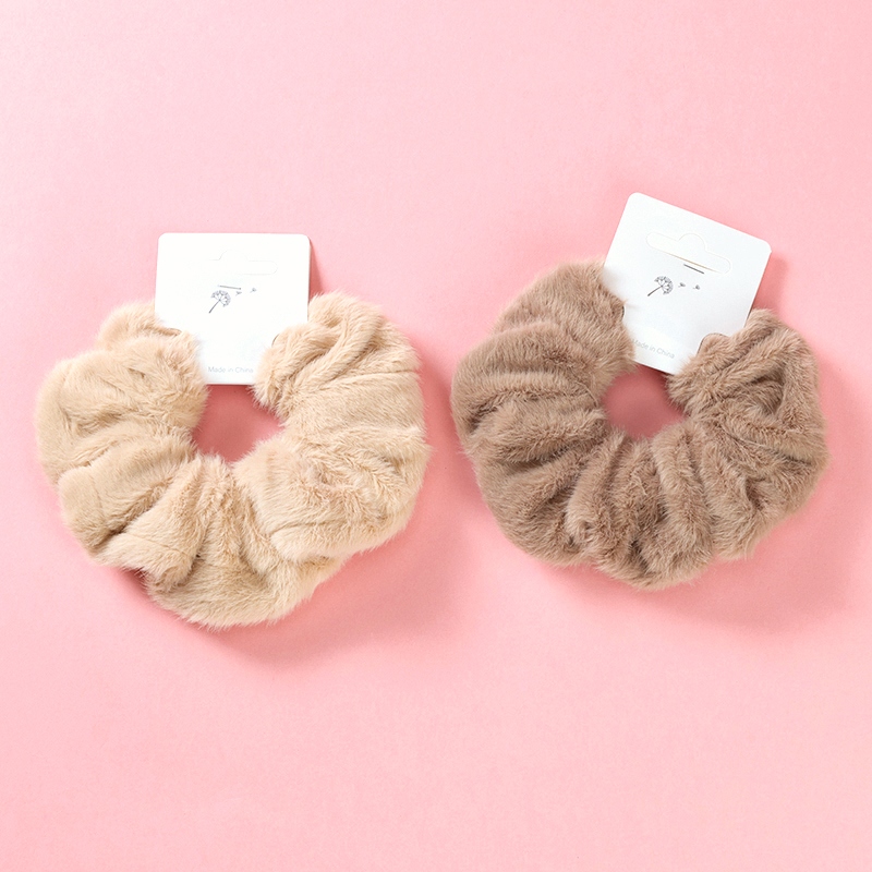 Simple Plush Loop 4