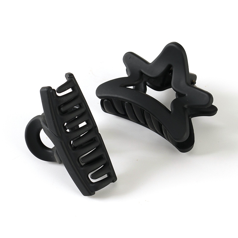 Bolsillo Negro Con Forma de Claw Medio 3