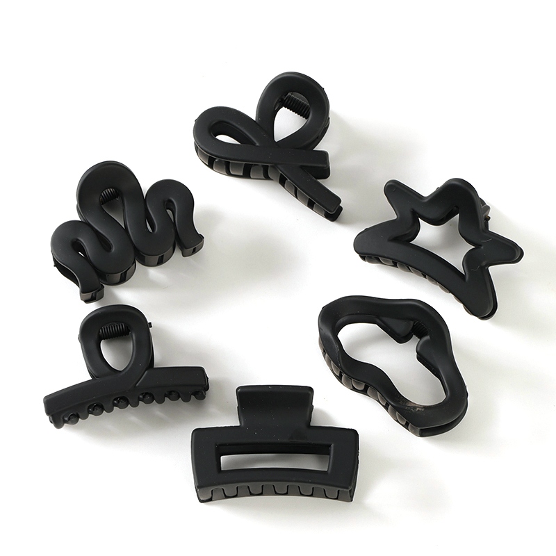 Bolsillo Negro Con Forma de Claw Medio 4