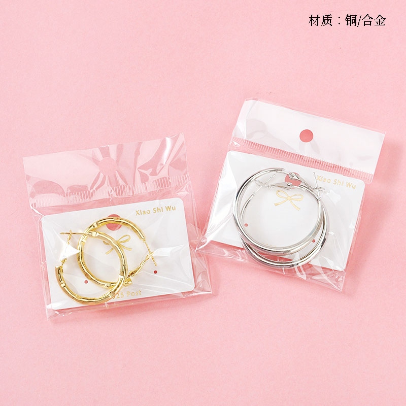 Pendientes de Modelado de Moda Simple