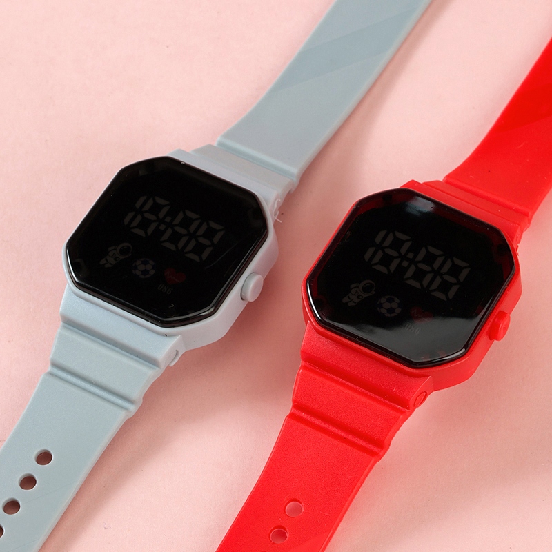 G4 Spaceman Sports Watch 3