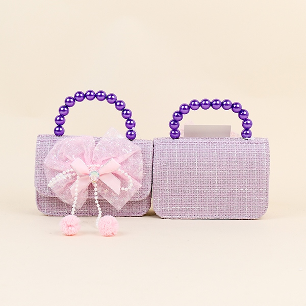 8805 Chain Bow Tote 4