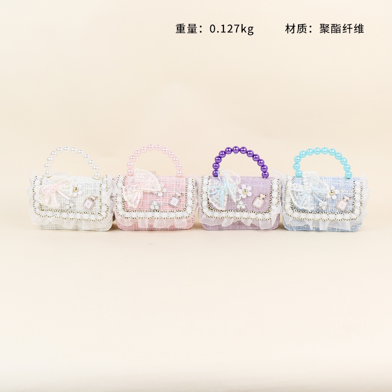 8806 Chain Bow Floret Tote 2
