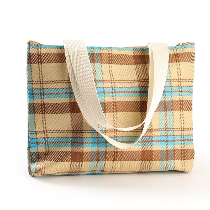 Moda British Plaid Tote 3