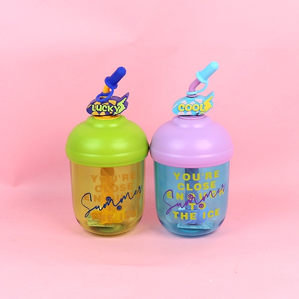 10062 Rabbit Rabbit Billion Tons Straw Stirring Plastic Cup (600ML) 4